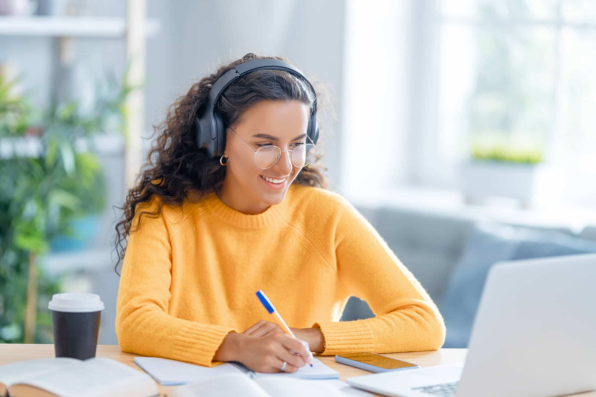 woman-working-on-laptop-at-home-2021-09-15-19-47-29-utc-1.jpg